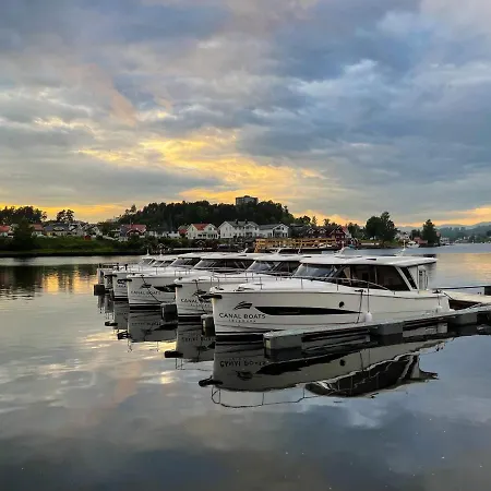 Porsgrunn Centrum Boat Hotel Eksteriør bilde