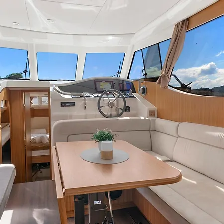 Porsgrunn Centrum Boat Hotel Rom bilde