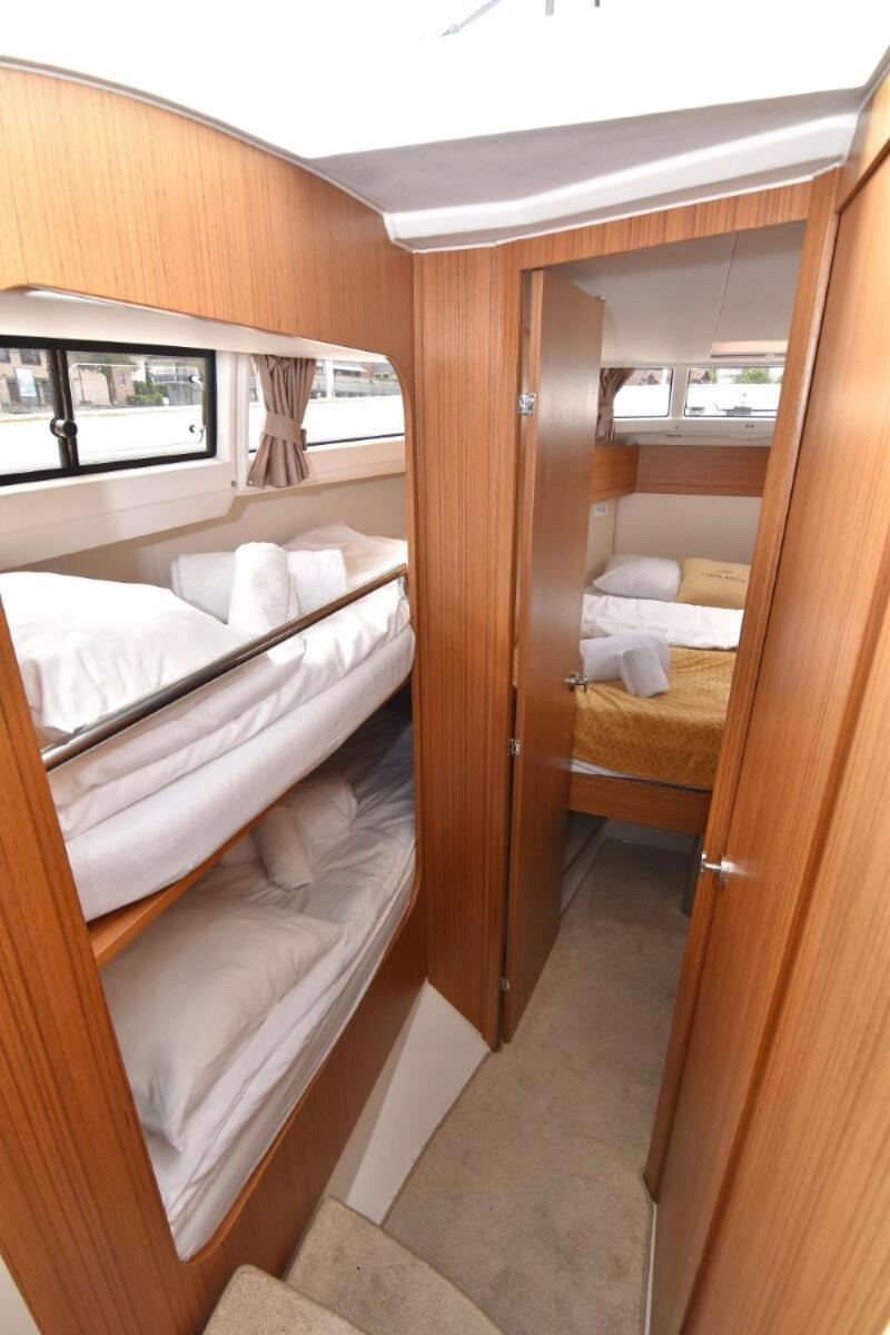 Centrum Boat Botel *